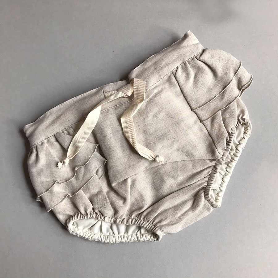 [50%off] From Spain Popelin Beige culotte with frills 70-80/80-90/90-100　　[※1 クリックポスト可]　Stone-coloured