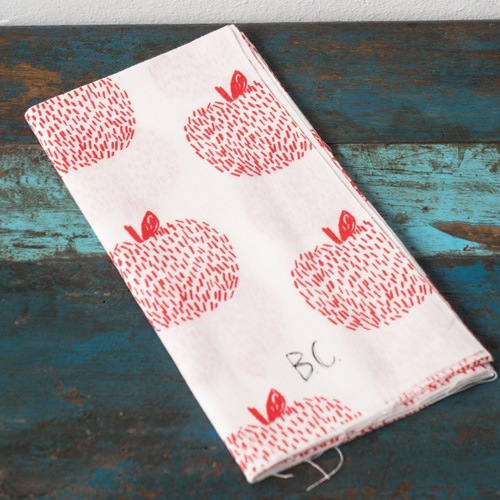 BOBO CHOSES Maison Hand Towel 35 x 92cm   Pear/Banana/Apple/Pineapple