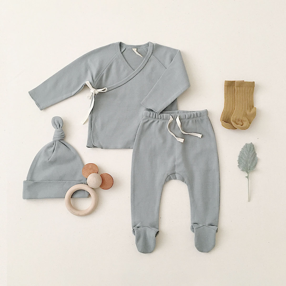 Quincy Mae オーガニックコットン  Kimono Top + Footed Pant SET 6-12M [ネコポス対応可] NATURAL 60 出産祝