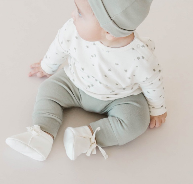 [30%off] Quincy Mae オーガニックコットン Longsleeve Baby Tee　organic brushed jersey　ivory  [ネコポス対応可] 60-70/80-90/90-100