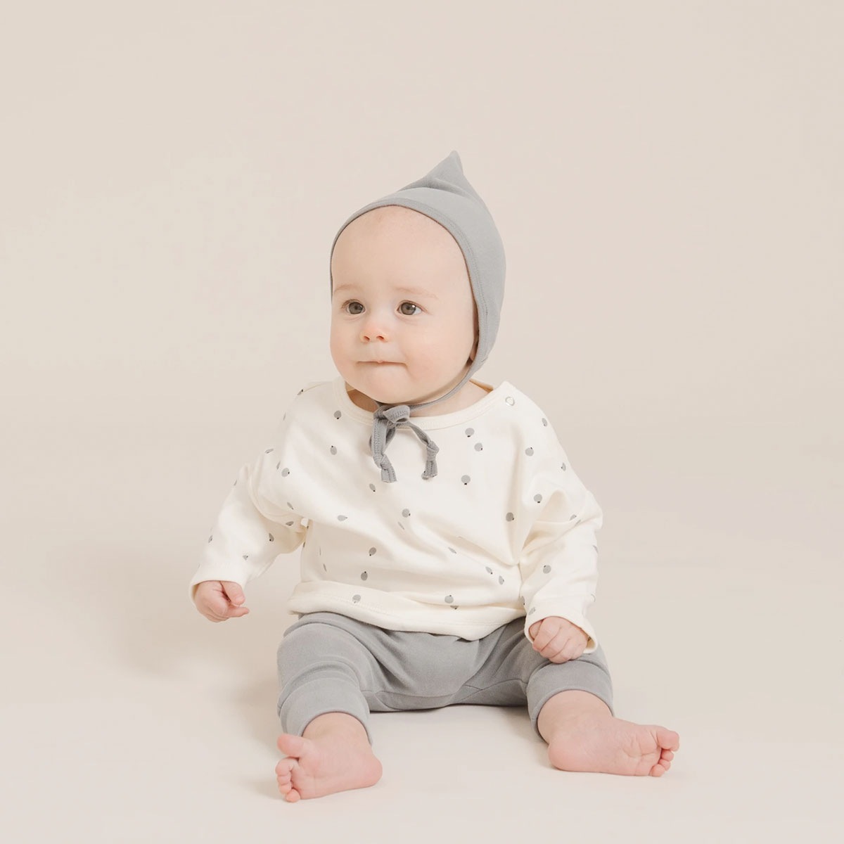 [30%off] Quincy Mae オーガニックコットン Longsleeve Baby Tee　organic brushed jersey　ivory  [ネコポス対応可] 60-70/80-90/90-100