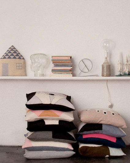 LUCKYBOYSUNDAY ラッキーボーイサンデー favourite place pillow / grey おうちのクッション