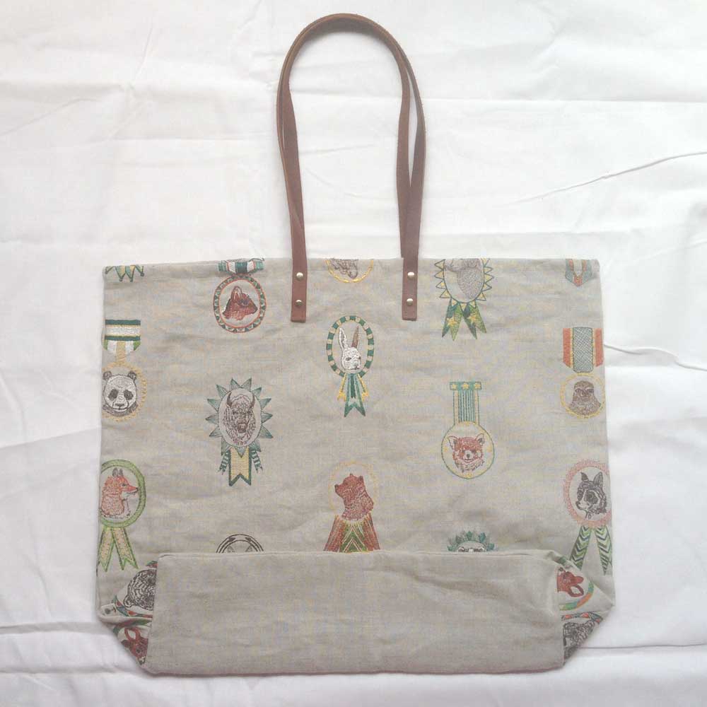 ◆ハンドメイド◆　コーラル＆タスク　リメイク　トートバッグ ◇ハンドメイド◇ コーラル＆タスク リメイク トートバッグ