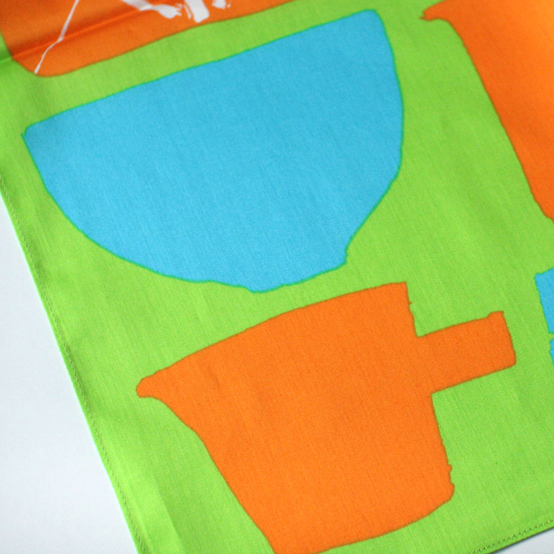 Kauniste  カウニステ ハンカチ（大判） アスティアスト：食器たち グリーン by Matti Pikkujämsä