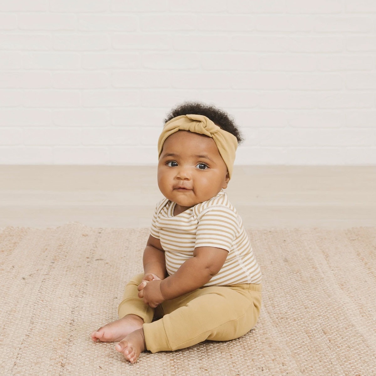 [30%off] Quincy Mae オーガニックコットン Drawstring Pant  [ネコポス対応可] GOLD 60-70/70-80/90-100