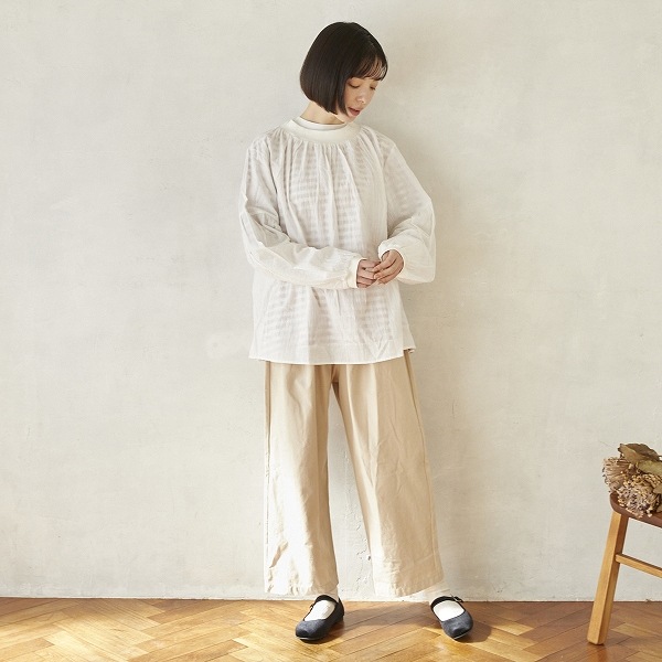 ［50%OFF］ undeny. ギャザーブラウス WH/OB/BK M(110-120)/L(130-140)/XL(150-160)/F レディース