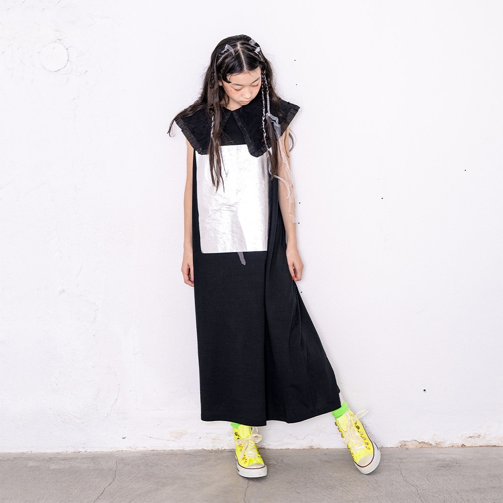 [60%OFF] frankygrow NOSLEEVE FOIL TEE OP WOMEN white