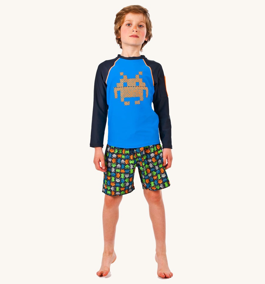 【再下-70%】SUNUVA スヌーヴァ 紫外線97％カット 14SS  Boys Outer Space Rash Vest インベーダー ラッシュガード 水着 1-2Y/-/-/-