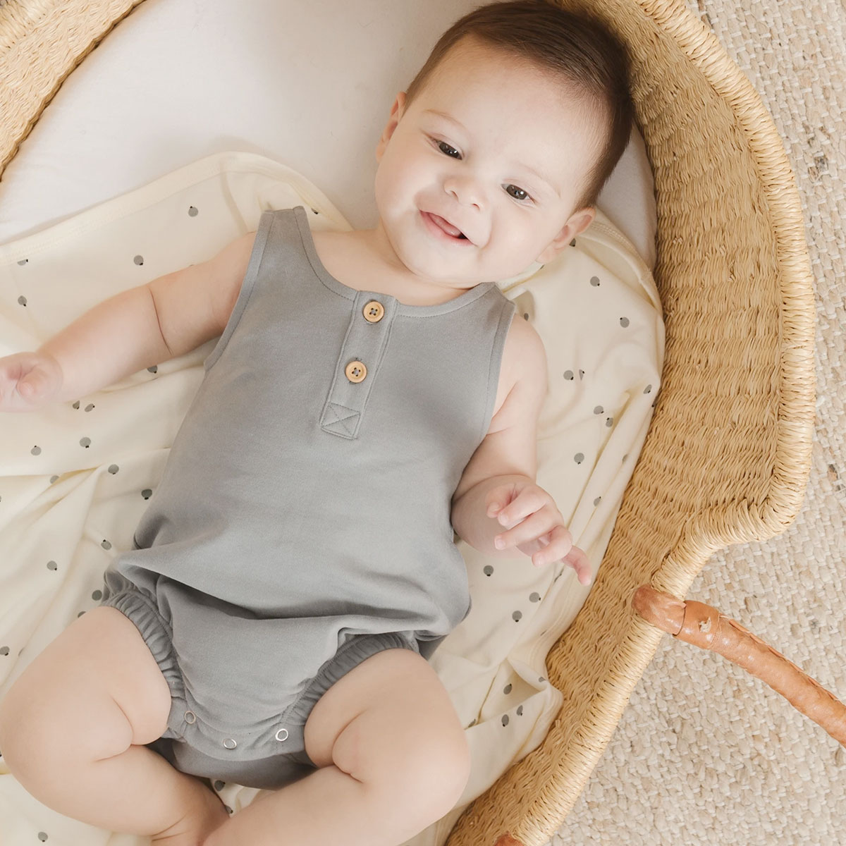 [30%OFF] Quincy Mae オーガニックコットン SLEEVELESS BUBBLE ONESIE  [ネコポス対応可] OCEAN 60-70/70-80