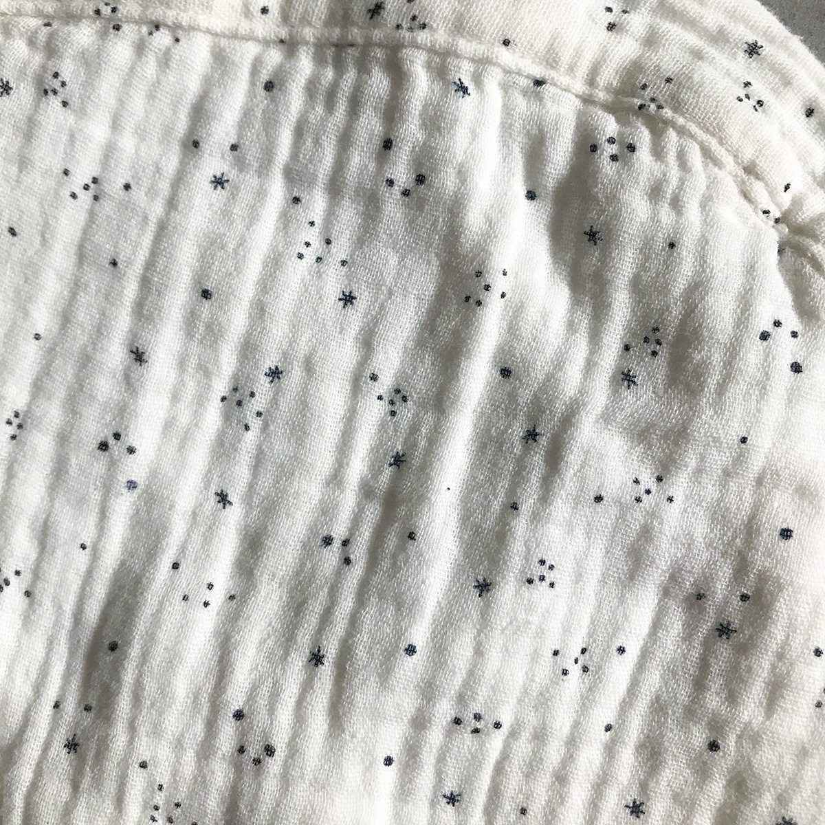 [40%OFF] From spain MY LITTLE COZMO  オーガニックコットン 星柄 花柄  gauze print baby bonnet 3-9ヶ月/2歳 アイボリー