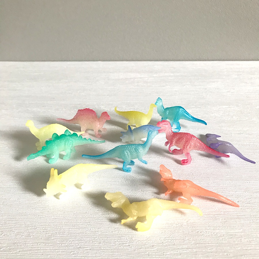 CHATOY 蓄光恐竜フィギュア DINOSAURS　12体セット 【クリックポスト可】