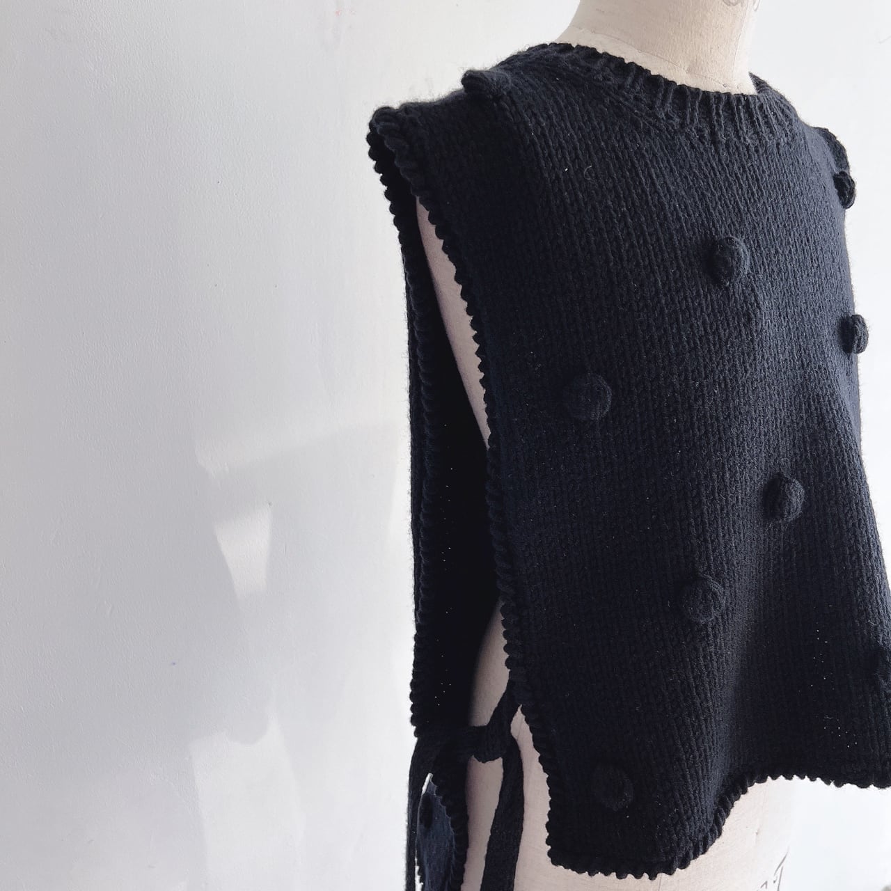 再値下げ [60%off] frankygrow HAND-KNITTED DOTS VEST / ADULT  F フリーサイズ IVORY/BLACK