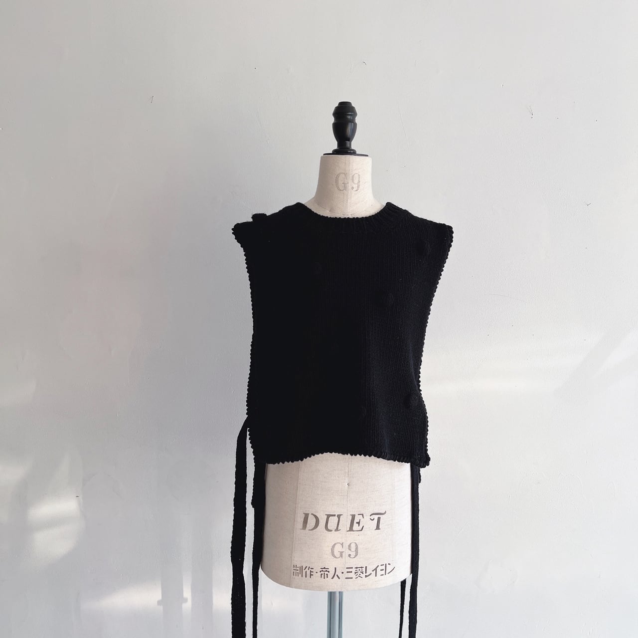 再値下げ [60%off] frankygrow HAND-KNITTED DOTS VEST / ADULT  F フリーサイズ IVORY/BLACK