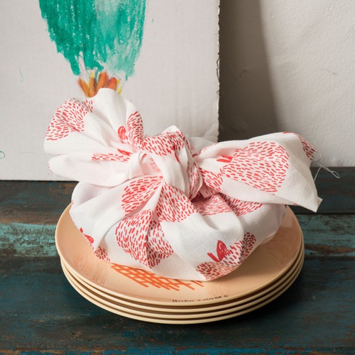 BOBO CHOSES Maison Hand Towel 35 x 92cm   Pear/Banana/Apple/Pineapple