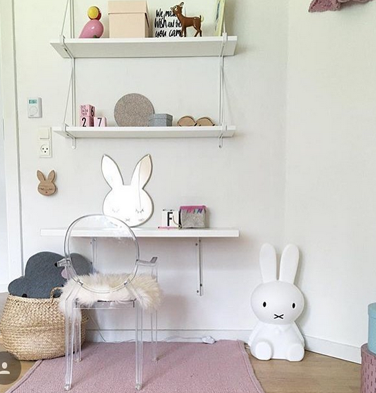 デンマークから Maseliving メーセリビング オーク材 壁かけフック Sleepy bunny 約12 x 8.5cm