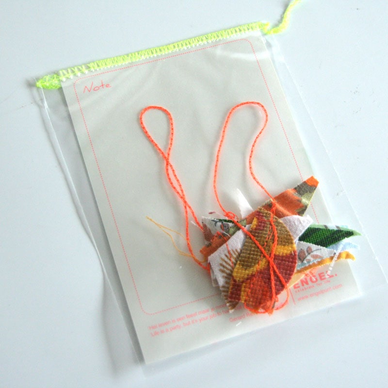 ENGEL Postcard with mini Garland ミニガーランド付きのメッセージカード