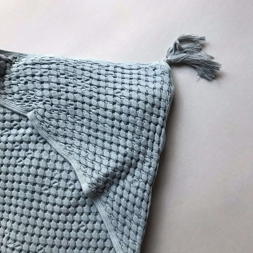 moumout' paris おくるみ　 SYBEL BEE Honeycomb cotton hooded towel with pompon Cool