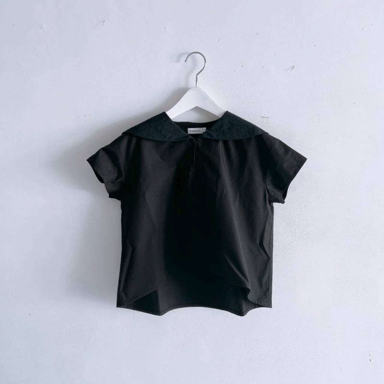 [30%OFF] frankygrow WHT/BLK SAILOR COLLAR PULLOVER / F2 F フリーサイズ 黒