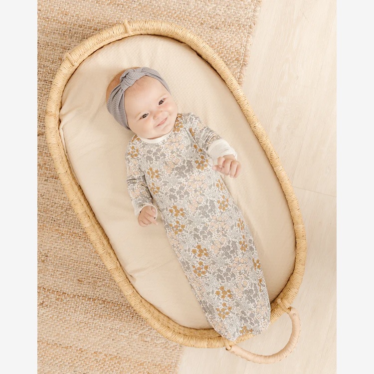 Quincy Mae BAMBOO BABY GOWN | FLEUR 3-6M [ネコポス対応可]  出産祝