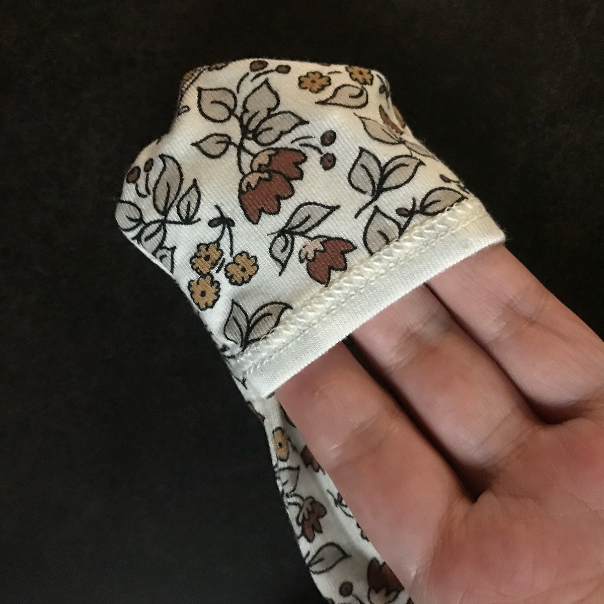 Quincy Mae BAMBOO BABY GOWN | FLEUR 3-6M [ネコポス対応可]  出産祝