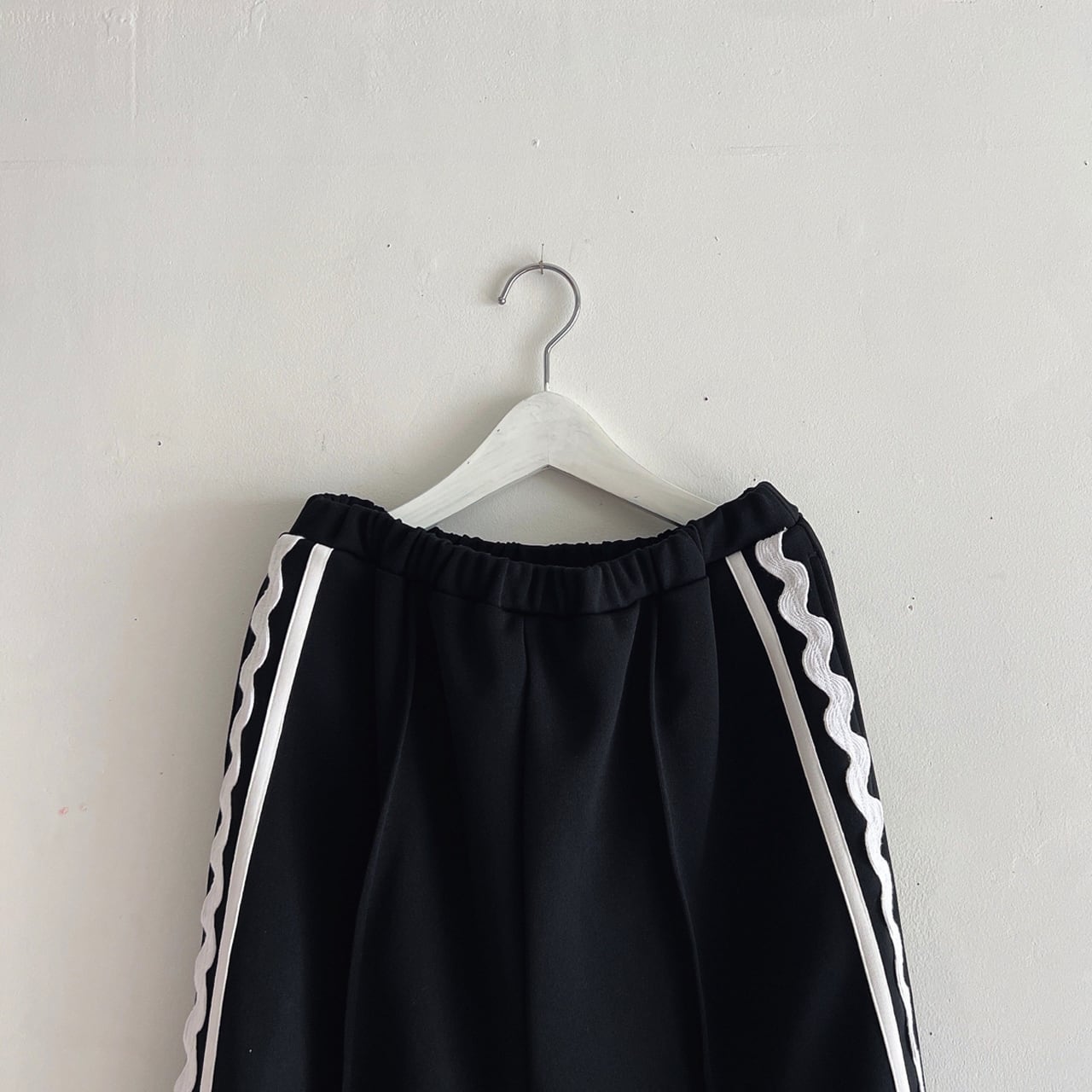 ●frankygrow  SIDE LINE JERSEY SLIT PANTS / F2 BLACK