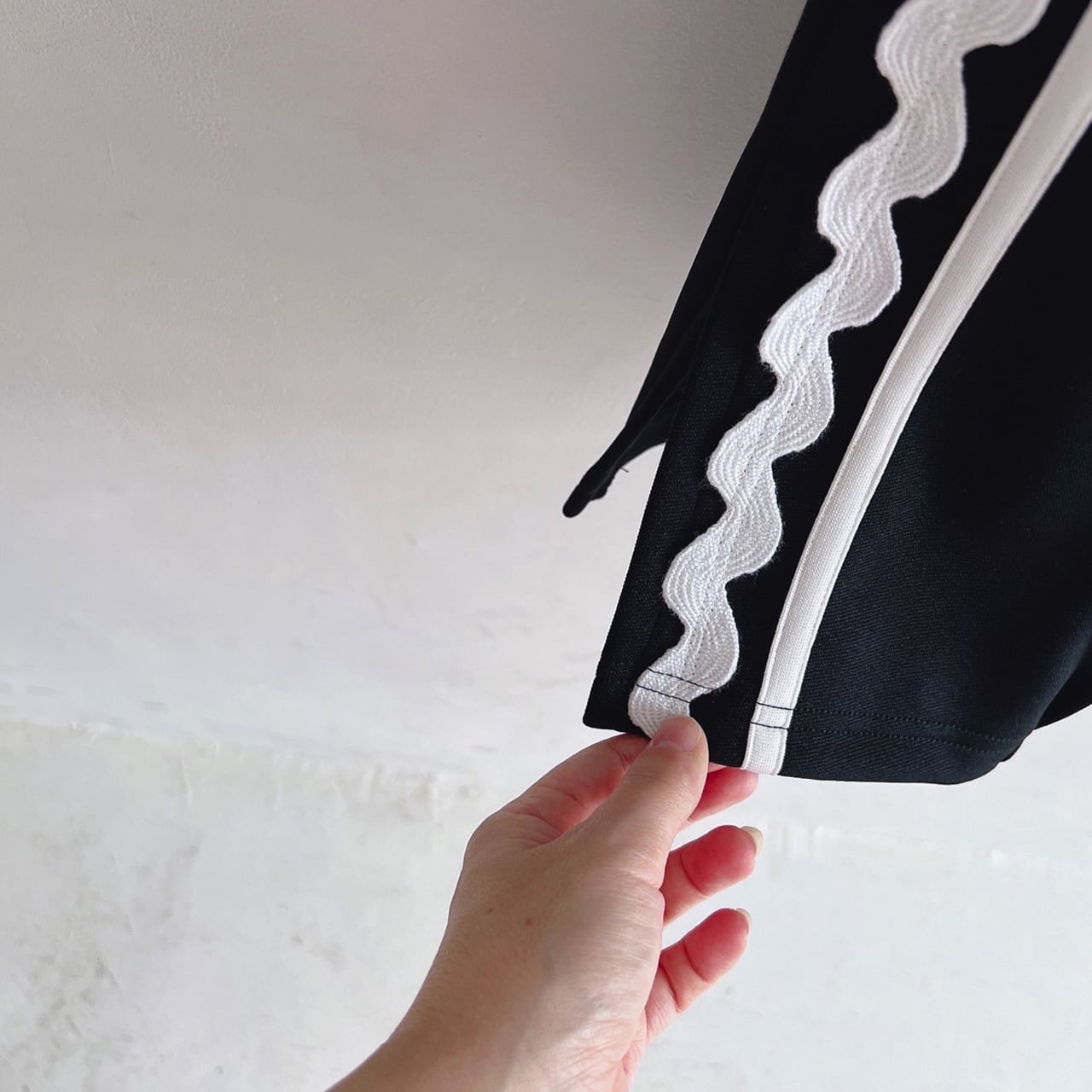 ●frankygrow  SIDE LINE JERSEY SLIT PANTS / F2 BLACK