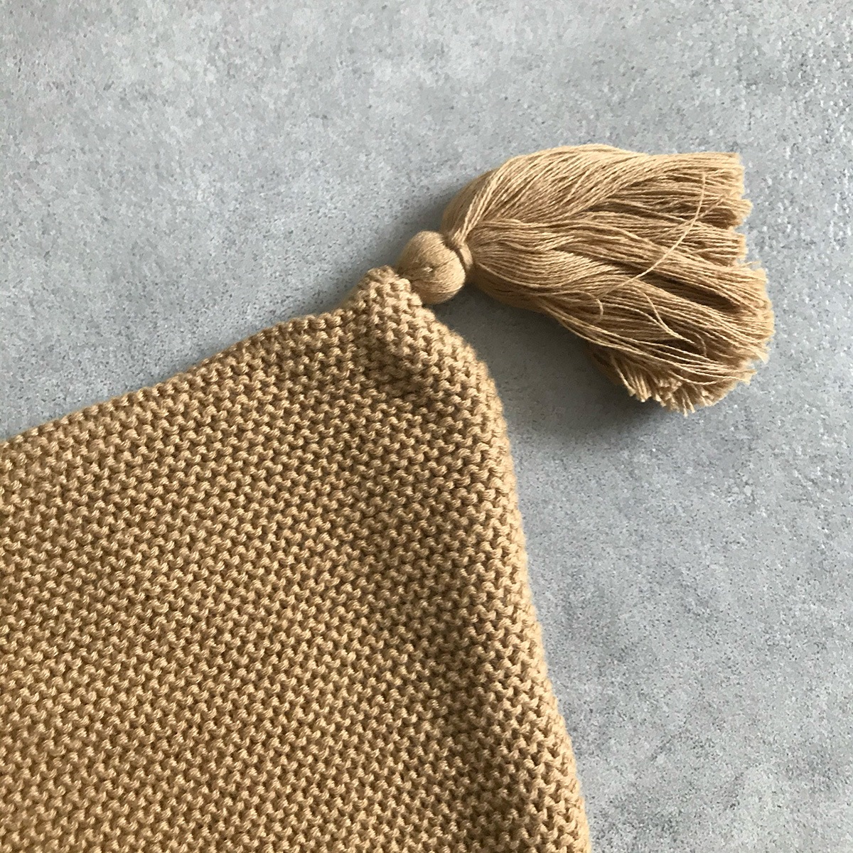 Quincy Mae  KNIT PIXIE BONNET | HONEY [ネコポス対応可]  6ヶ月 / 1歳