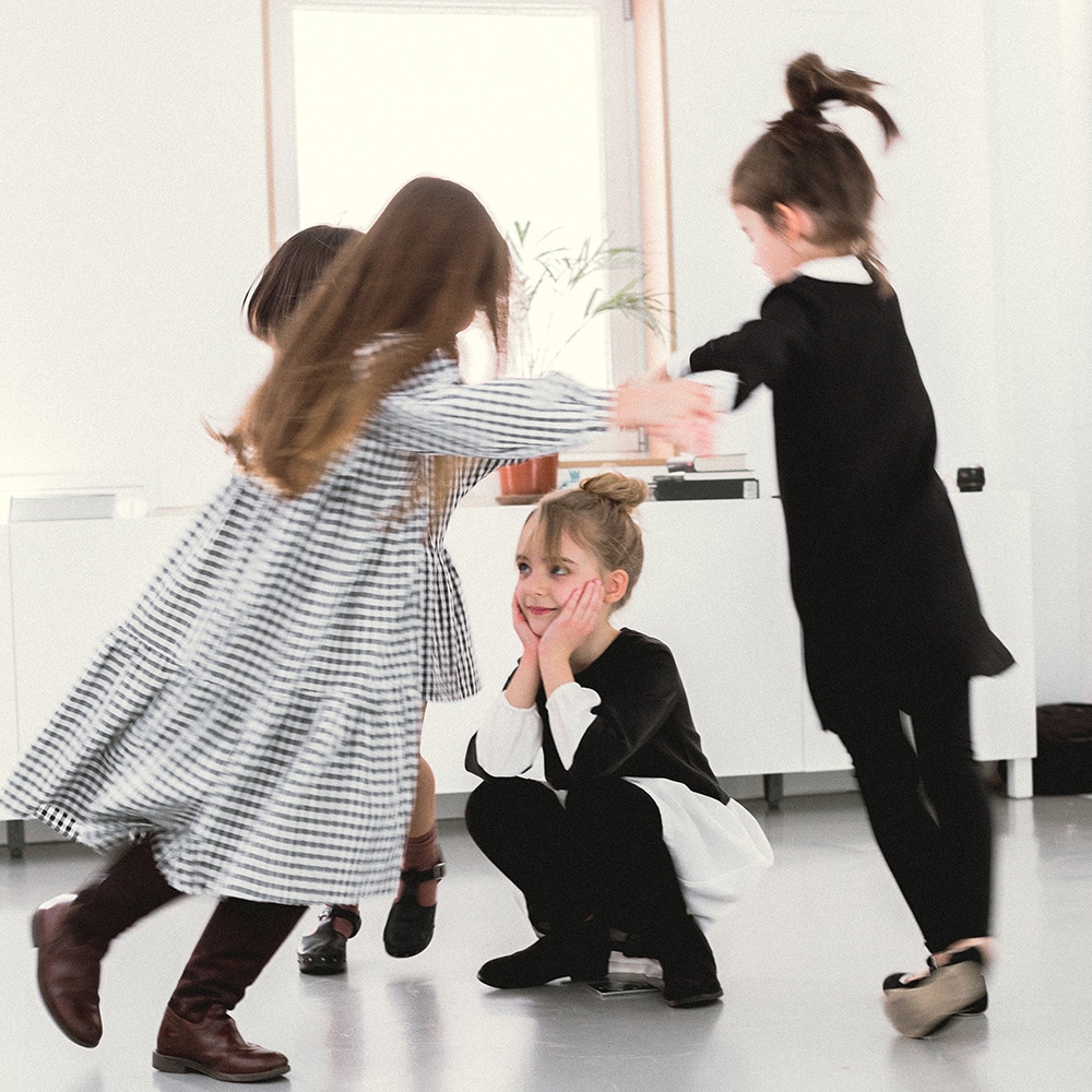 [60%off]From Spain mimapi  CARONTE DRESS BK 100-110/110-120/130/130-140