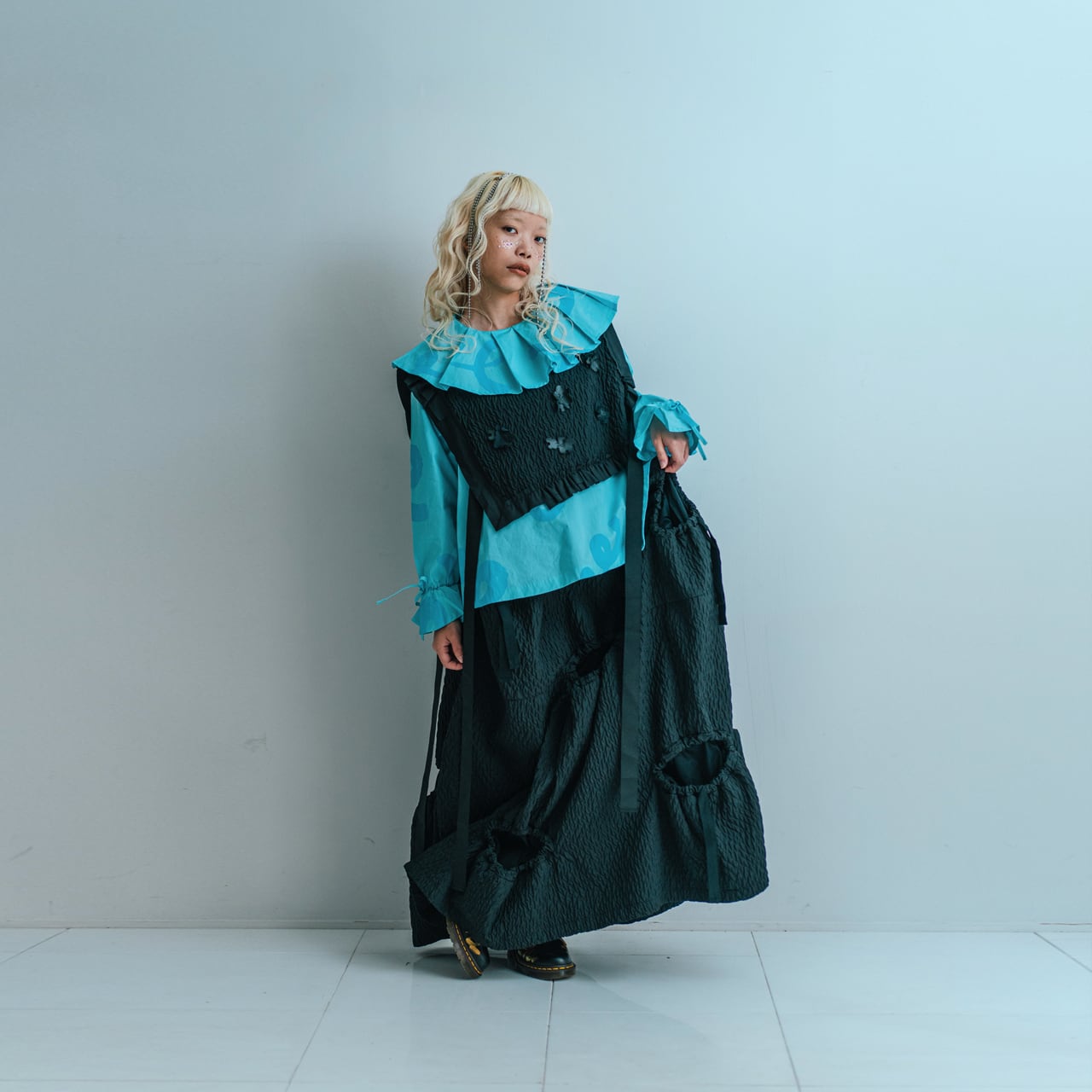 frankygrow  MATELASSE JQ RANDOM HOLE SKIRT / F2
