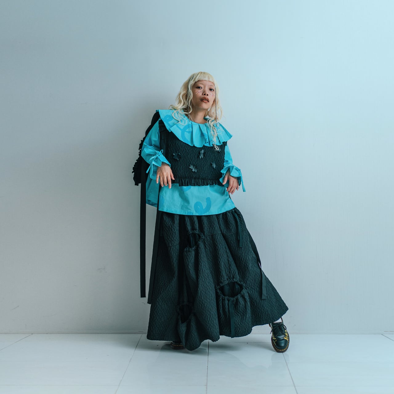 frankygrow  MATELASSE JQ RANDOM HOLE SKIRT / F2