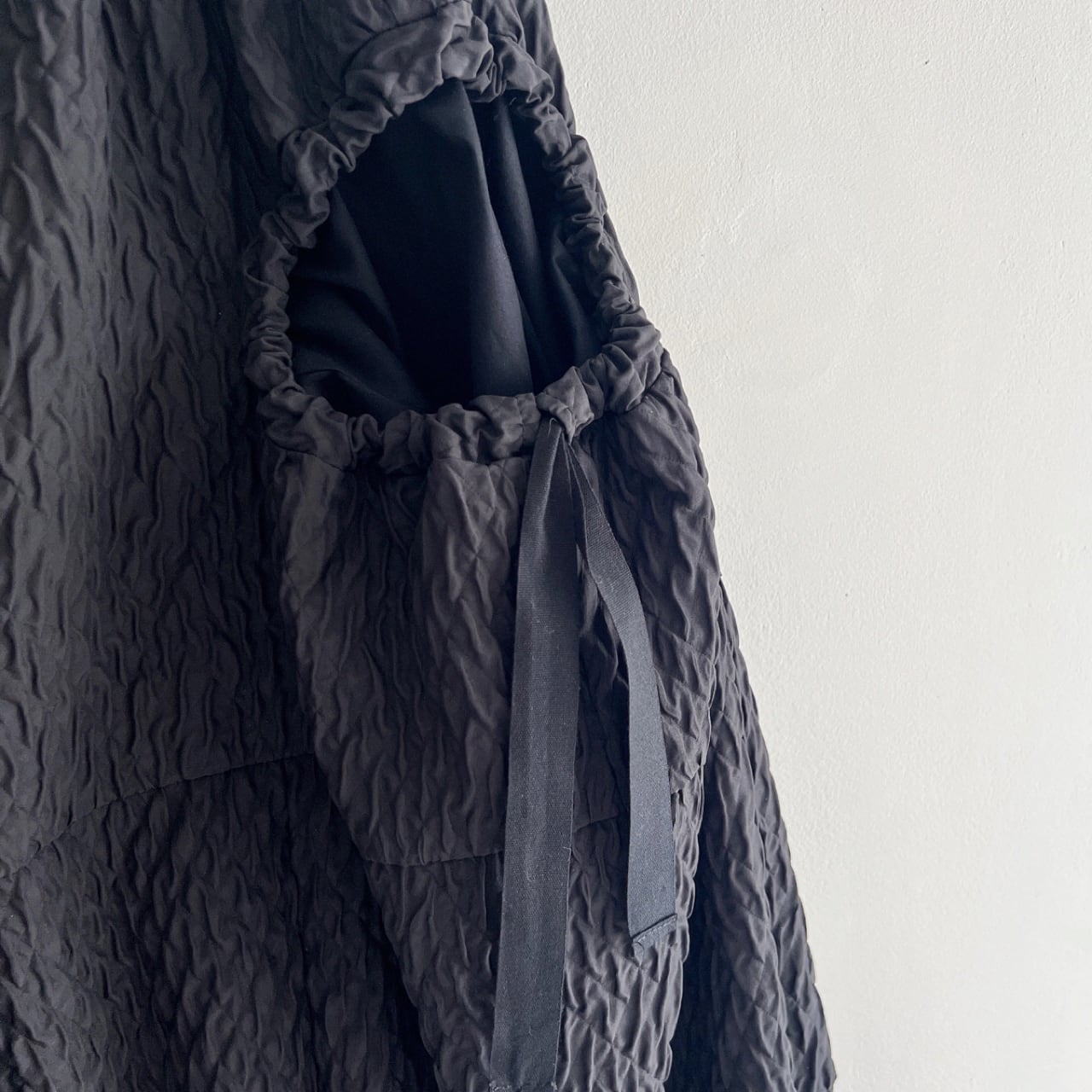 frankygrow  MATELASSE JQ RANDOM HOLE SKIRT / F2