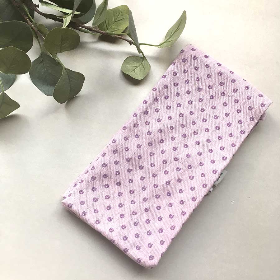 デンマークから Smafolk オーガニックコットン 大判ガーゼクロス 【クリックポスト可】  Burp Cloth mini apples ライトパープル 70×70cm お風呂上りやプールにも