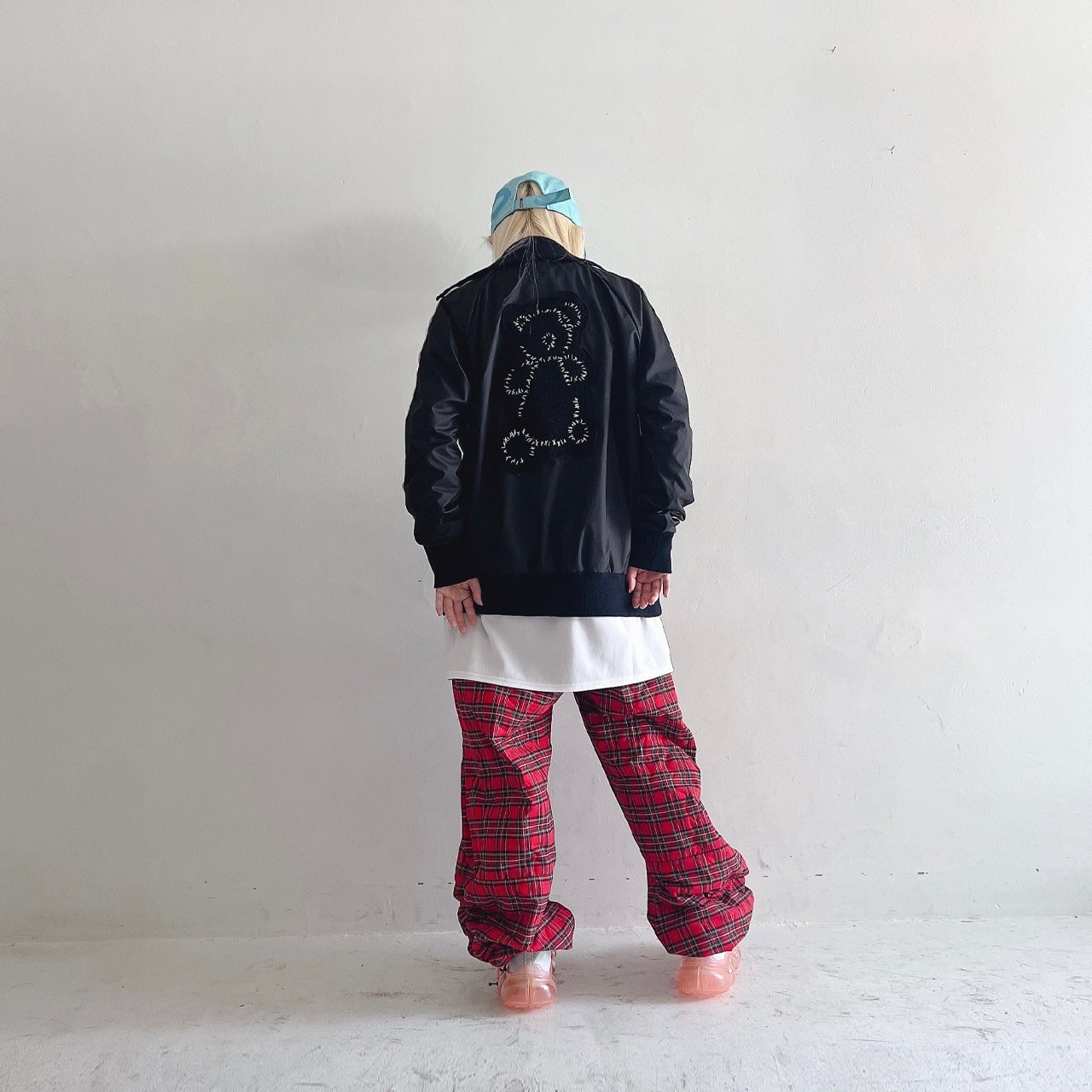 ● frankygrow KUMA EMBROIDERY PATCH PE TRACK JACKET / GY/BK F2