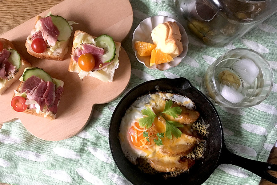 From Finland LAPUAN KANKURIT　HELMI towel 48x70cm white-lavender