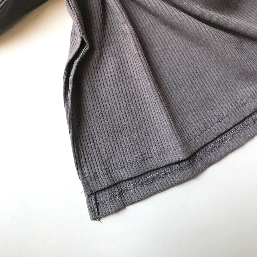 [60%OFF] undeny. リブスリットワンピース M(110-120)/L(130-140)/XL(150-160)