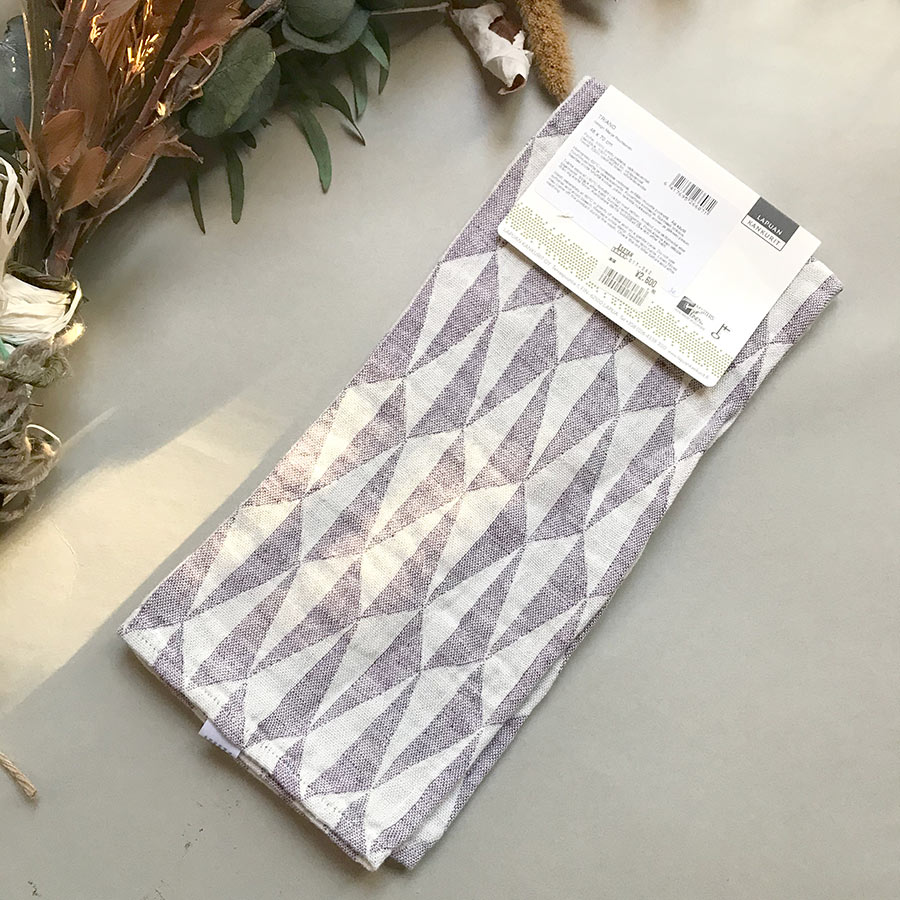 From Finland LAPUAN KANKURIT　TRIANO towel 48x70cm white-lavender