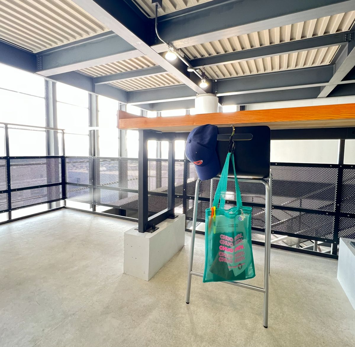 中央大学メッシュトート