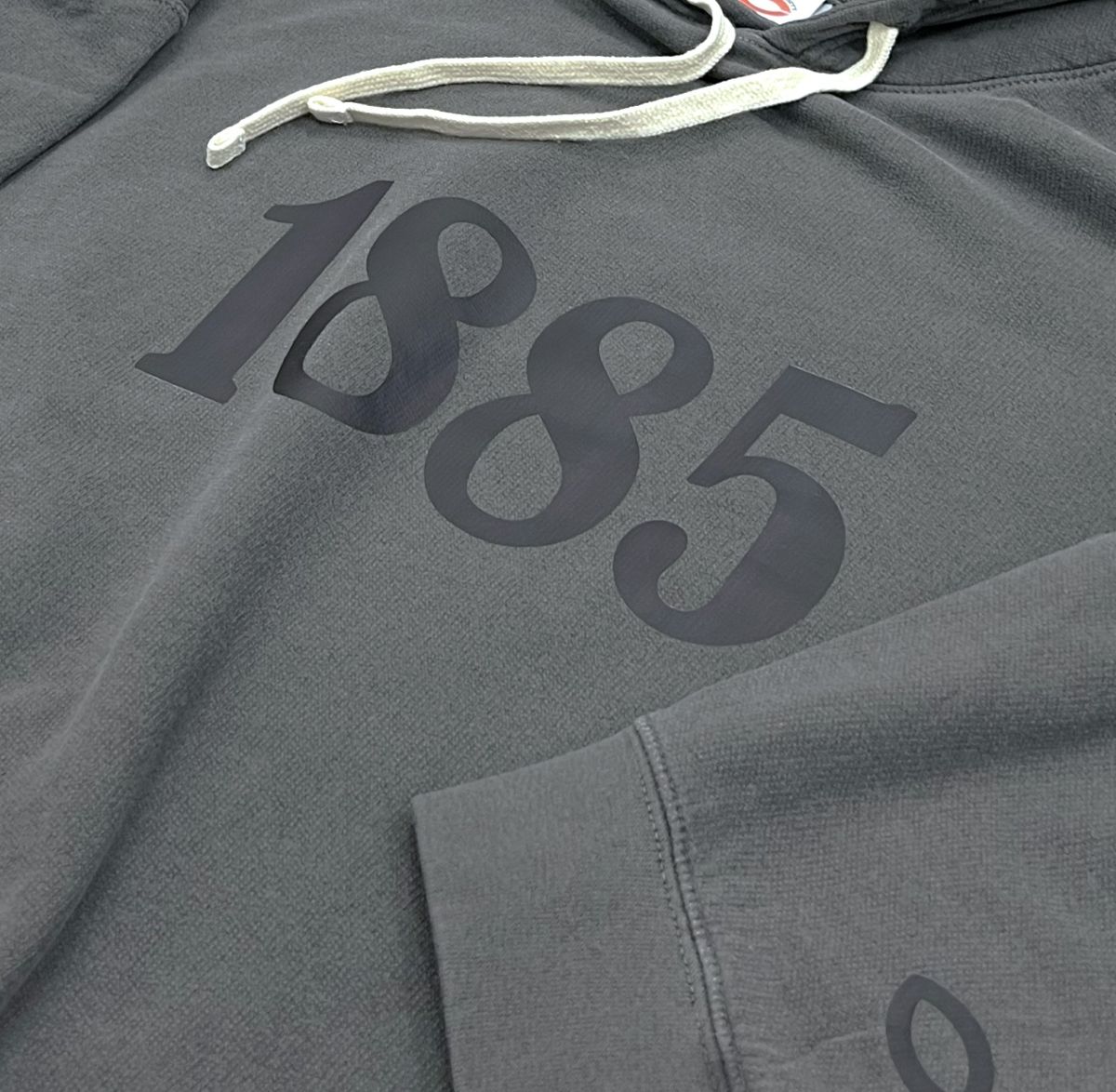 中央大学レタードパーカー