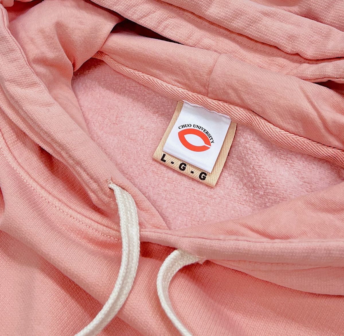 中央大学レタードパーカー