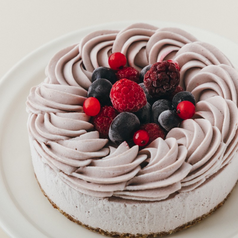 【Xmas専用】（15cm/4.5号)ヴィーガンローストロベリーケーキ（4～6名分）※12/12以降のお届け