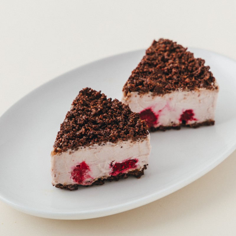 ＜Xmas限定＞ヴィーガンオレオストロベリーチーズケーキ【4号/12cm/2～4人分】※12/12以降のお届け