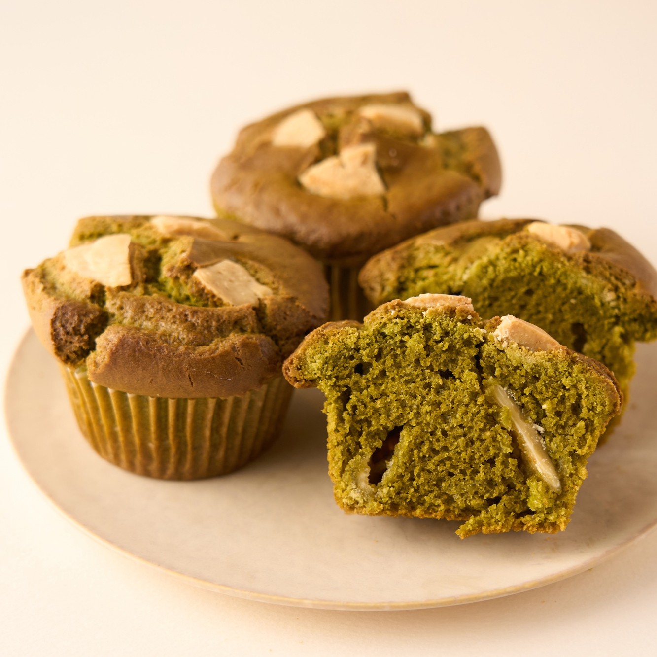 ＜季節限定＞抹茶とホワイトチョコレートマフィン（３個セット）