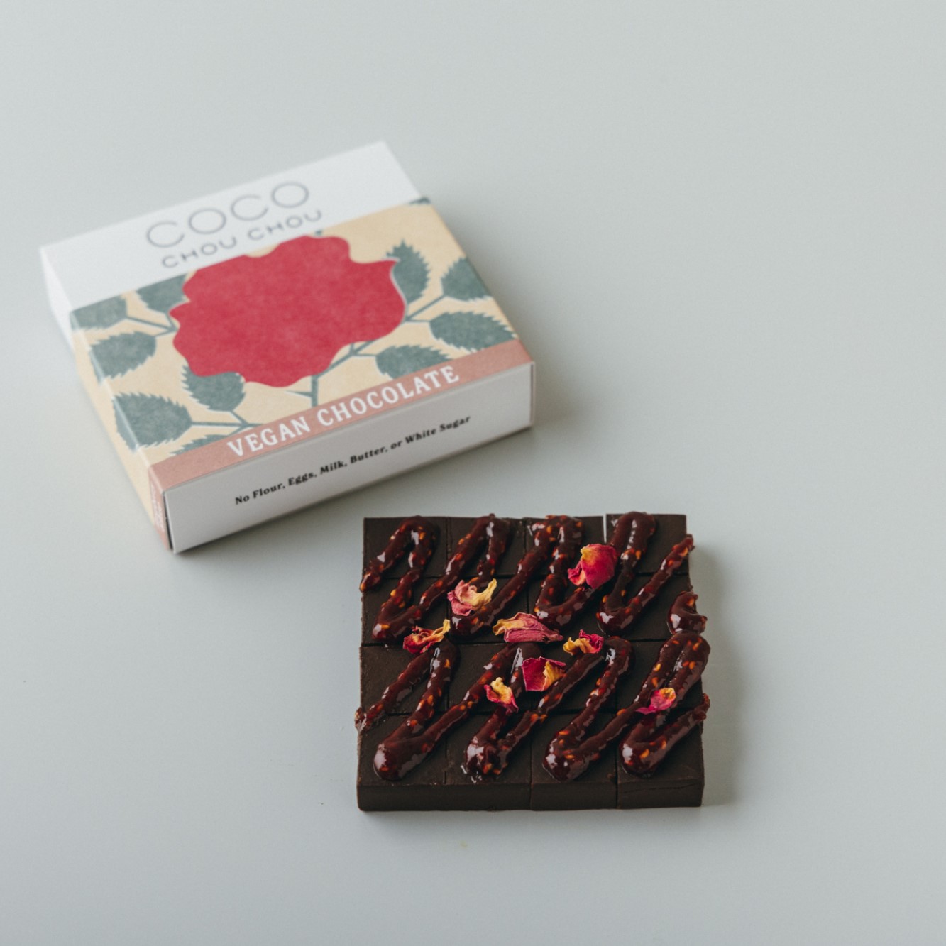 <ギフトにおススメ>ヴィーガン生チョコレート（プレーン・マンダリンオレンジ・ラズベリー＆ローズ）