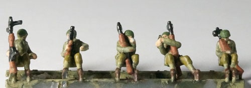 1/144 アメリカ軍兵士セット（休憩中1）