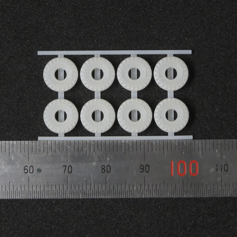 1/144 オフロードトラック用タイヤA（直径9mm）