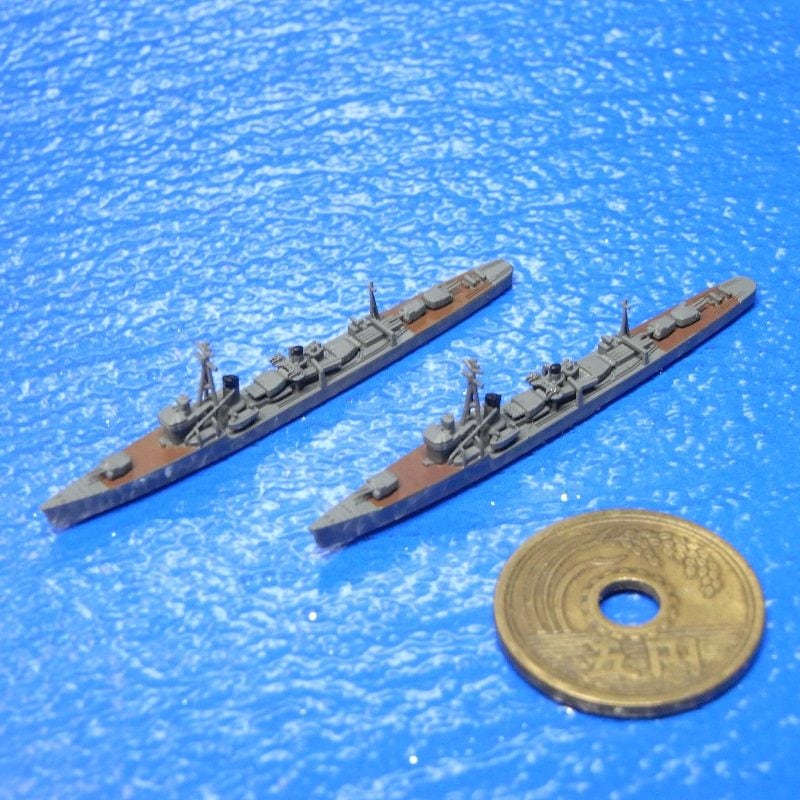 1/2000 白露型駆逐艦（UVレジン版・2隻セット）