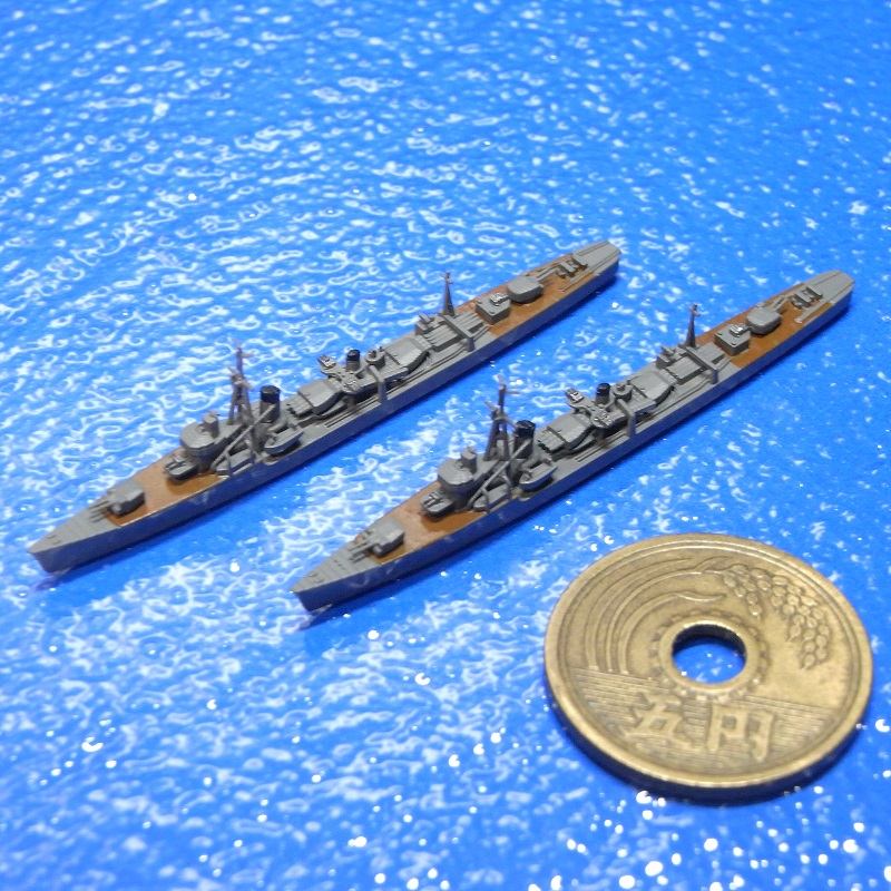 1/2000 白露型駆逐艦・対空兵装強化時（UVレジン版・2隻セット）