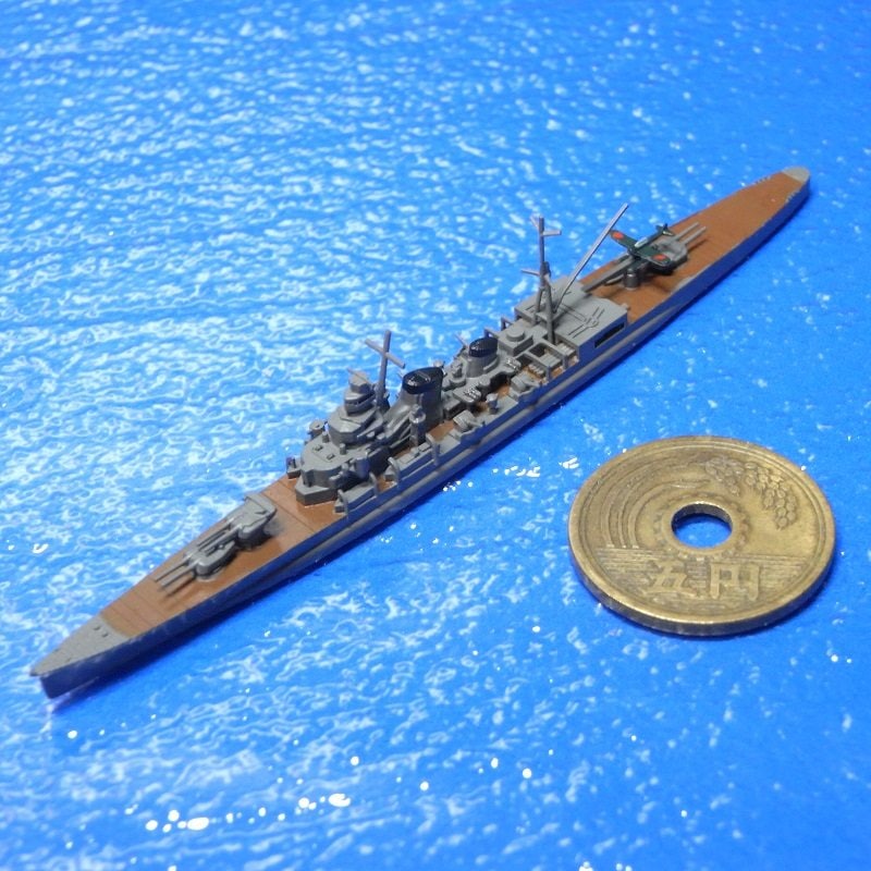 1/2000 青葉型重巡洋艦（UVレジン版）