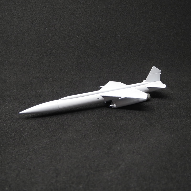 1/144 地対空迎撃ミサイル　BOMARC