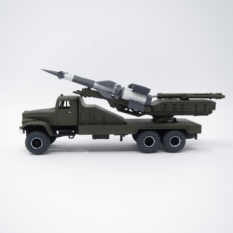 1/144 地対空ミサイル S-125 KrAZ255車台